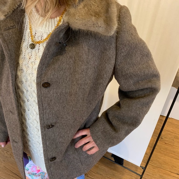 Vintage Jackets & Blazers - Vintage mohair wool jacket with genuine fur